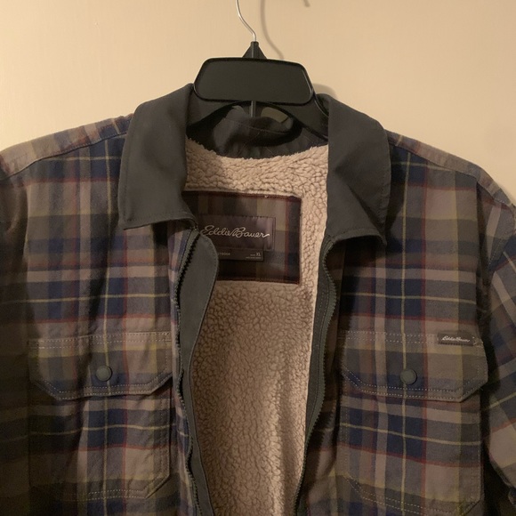 Eddie Bauer- Men’s Plaid Shirt-Jacket - great condition - Picture 5 of 6